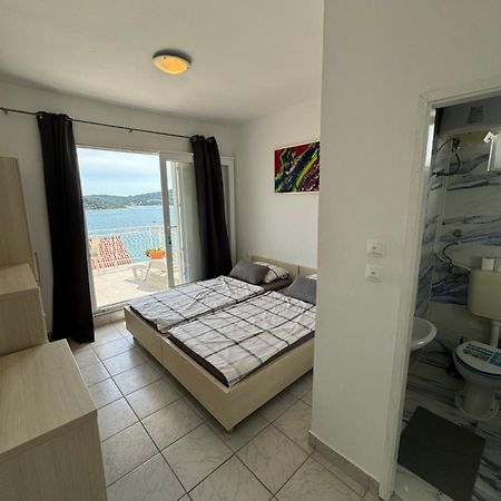 Marina Apartmani Tisno Murter Exteriér fotografie