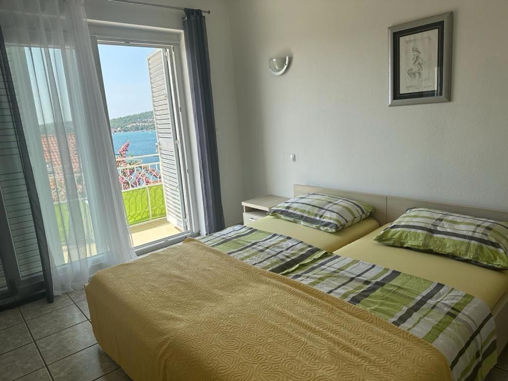 Marina Apartmani Tisno Murter Exteriér fotografie